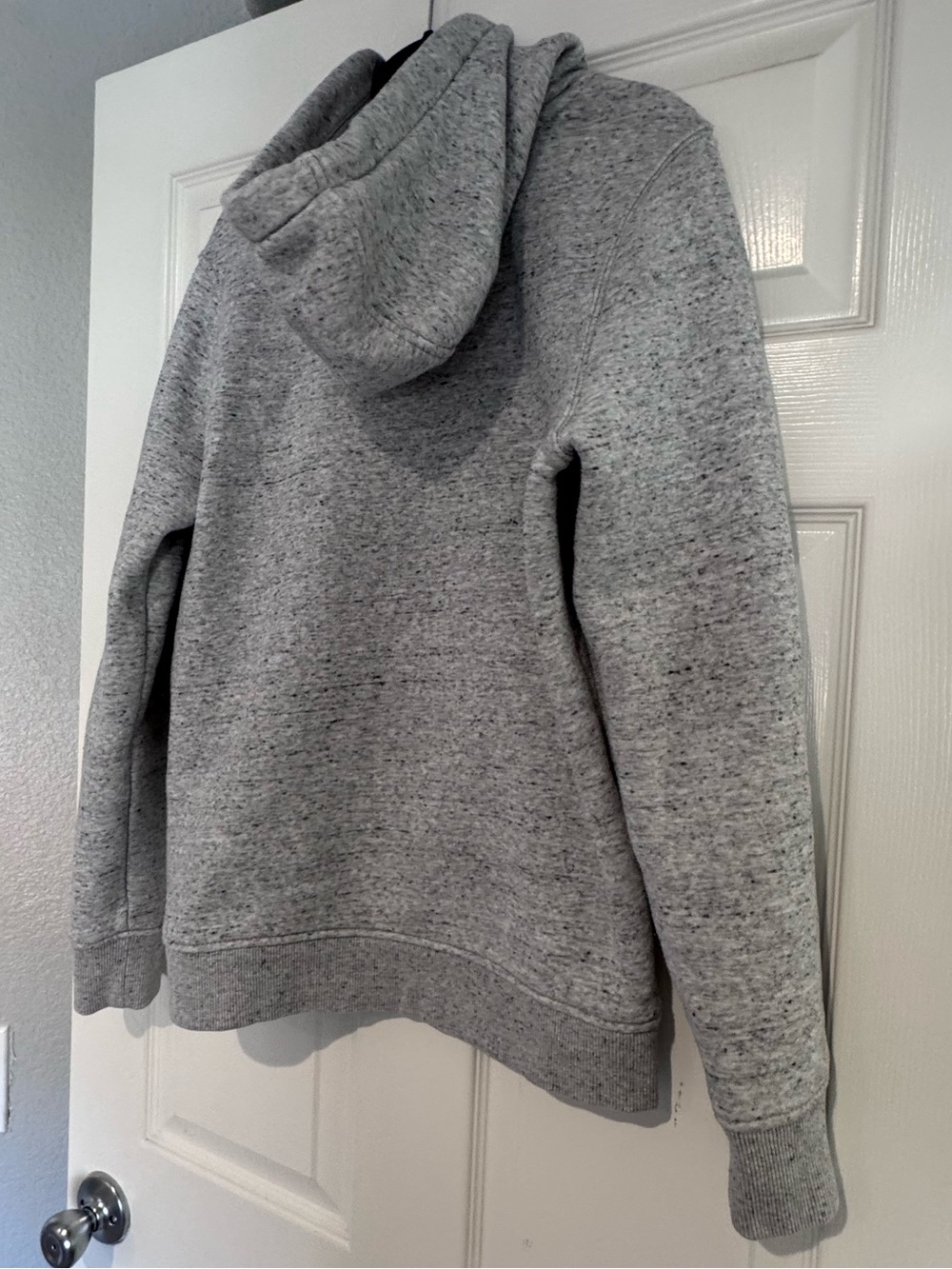 Carhartt Gray Hoodie - Picture 6 of 7